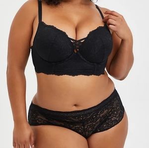 NWT TORRID 42DD XO LONGLINE PUSH-UP BRA - LACE BLACK